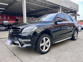 奔驰M级 ML350 3.5L 自动 美规版平行进口 