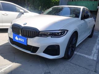 宝马3系 325Li 2.0T 自动 M运动曜夜套装 