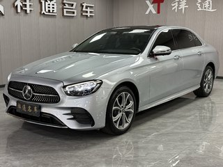 奔驰E级 E300L 2.0T 自动 运动时尚型 