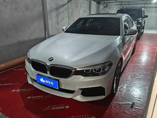 宝马5系 525Li 2.0T 自动 M运动套装 