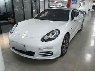 保时捷Panamera 3.0T 