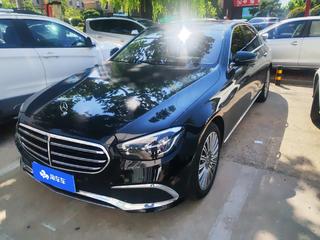 奔驰E级 E300L 2.0T 自动 豪华型 