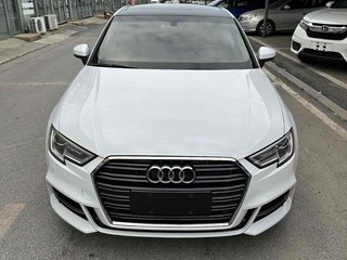 奥迪A3 35TFSI 1.4T 自动 运动型Limousine 