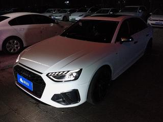 奥迪A4L 40TFSI 2.0T 自动 quattro豪华动感型 