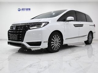 艾力绅 2.0L 豪华版 