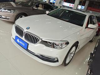 宝马5系 525Li 2.0T 自动 M运动套装 