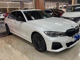 宝马3系 325Li 2.0T 自动 改款M运动曜夜版 