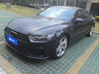 奥迪A7L 45TFSI 2.0T 自动 S-line风骑士版 