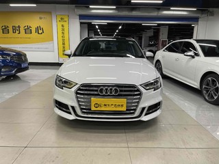 奥迪A3 35TFSI 1.4T 自动 时尚型Limousine 