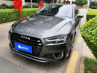 奥迪A4L 40TFSI 2.0T 自动 时尚型 