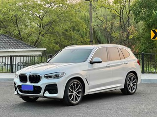 宝马X3 30i 2.0T 自动 领先型M运动套装 