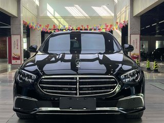 奔驰E级 E300L 2.0T 自动 时尚型 