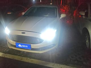 蒙迪欧 2.0L HEV智豪型 