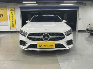 奔驰A级 1.3T 