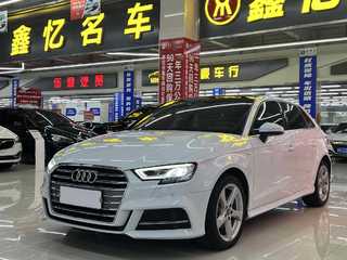 奥迪A3 35TFSI 1.4T 自动 时尚型Limousine 