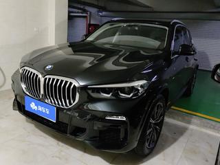 宝马X5 30i 2.0T 自动 改款M运动套装 