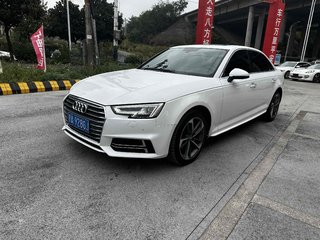 奥迪A4L 40TFSI 2.0T 自动 30周年时尚型 