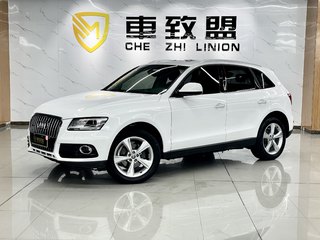 奥迪Q5 40TFSI 2.0T 自动 进取型 