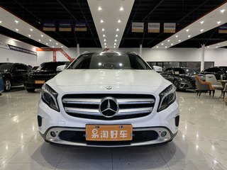 奔驰GLA 200 1.6T 自动 时尚型 