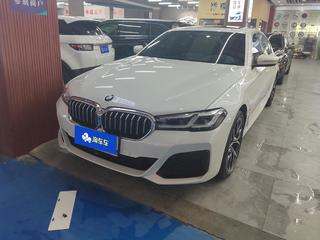 宝马5系 530Li 2.0T 自动 尊享型M运动套装 