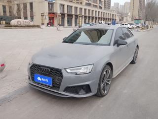 奥迪A4L 40TFSI 2.0T 自动 30周年时尚型 