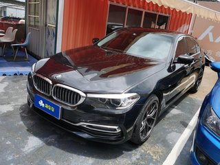 宝马5系 525Li 2.0T 自动 豪华套装 