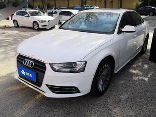 奥迪A4L 35TFSI 2.0T 自动 舒适型 