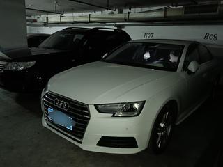 奥迪A4L 40TFSI 2.0T 自动 时尚型 