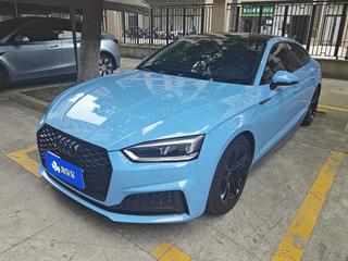 奥迪A5掀背 40TFSI 2.0T 自动 时尚型 