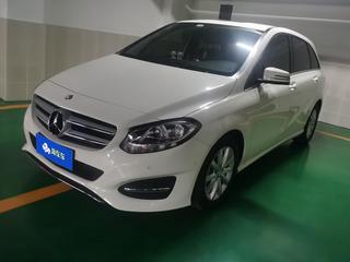 奔驰B级 B180 1.6T 自动 