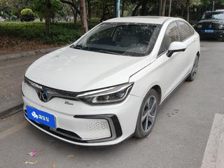 北京汽车EU5 R550 自动 智潮版 