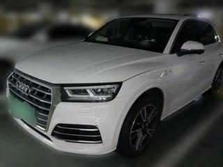 奥迪Q5L 45TFSI 2.0T 自动 尊享时尚型 