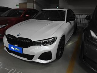 宝马3系 325i 2.0T 自动 改款M运动曜夜套装 