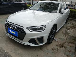 奥迪A4L 40TFSI 2.0T 自动 时尚动感型 