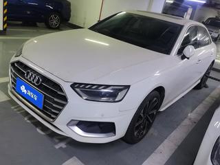 奥迪A4L 40TFSI 2.0T 自动 时尚致雅型 