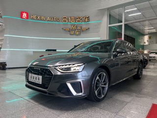 奥迪A4L 40TFSI 2.0T 自动 时尚动感型 