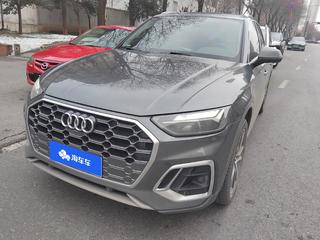 奥迪Q5L 45TFSI 2.0T 自动 豪华致雅型 