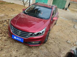 宝骏310 1.5L 自动 豪华型 