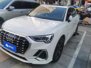 奥迪Q3 35TFSI 1.4T 自动 时尚动感型 