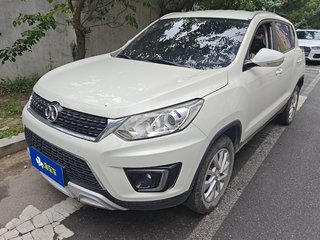 北京汽车绅宝X35 1.5L 