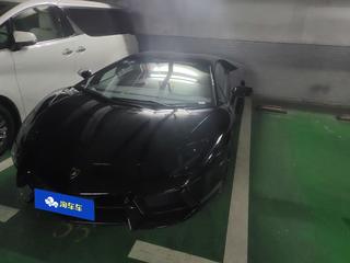 兰博基尼Aventador敞篷 6.5L 自动 LP-700-4 