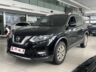 日产奇骏 2.0L 自动 智联舒适版 