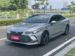 丰田亚洲龙 2.5L 自动 Touring尊贵版 