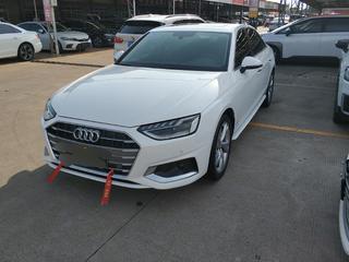 奥迪A4L 40TFSI 2.0T 自动 豪华致雅型 