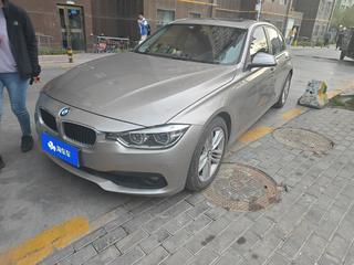 宝马3系 320i 2.0T 自动 时尚型 