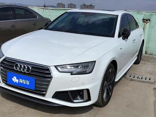 奥迪A4L 45TFSI 2.0T 自动 quattro个性运动版 