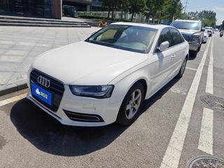 奥迪A4L 35TFSI 2.0T 自动 标准型 