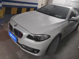 宝马5系 525Li 2.0T 自动 豪华设计套装 