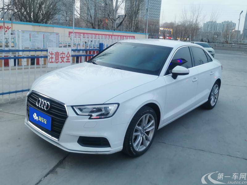 奥迪A3 35TFSI 2018款 1.4T 自动 进取型30周年Limousine (国Ⅴ) 