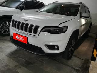 吉普自由光 2.0T 自动 精英版 